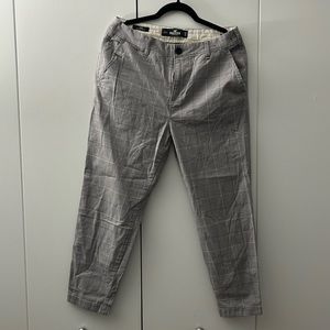 Hollister cropped and tapered pants